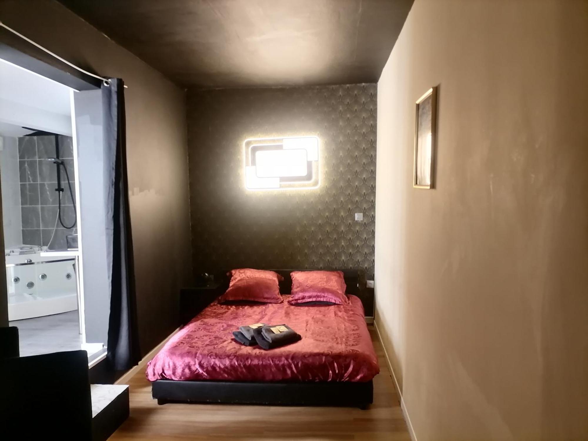 Ferienwohnung Jacuzzi Terrasse Centre Narbonne Exterior foto